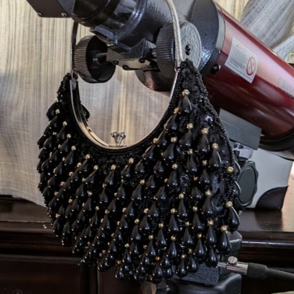 ⬇️PD⬇️FAR NINE BEADED W/BLACK & GOLD TOPPING FORMAL PURSE - Picture 2 of 8